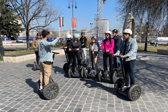 1.5 Hour Budapest Segway Tour - To The Castle Area - Queen Elizabeth statue: a quick landmark moment
