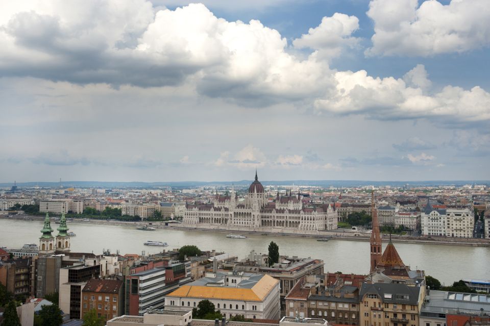 3-Hour Orientation Walking Tour of Buda and Pest - How the Guides Turn Sights into Meaning (Zoli, Verónika Lantos, Alexandra, Monika, and Others)