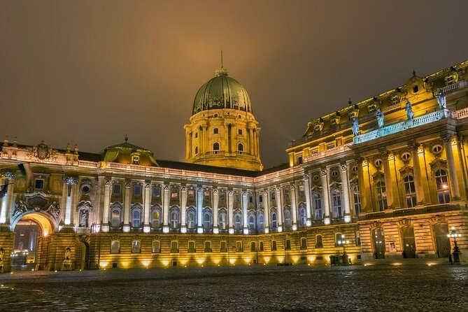 BloodThirsty Hungary - Castle District - Royal Palace of Hungary: picture-friendly storytelling, not a long museum visit