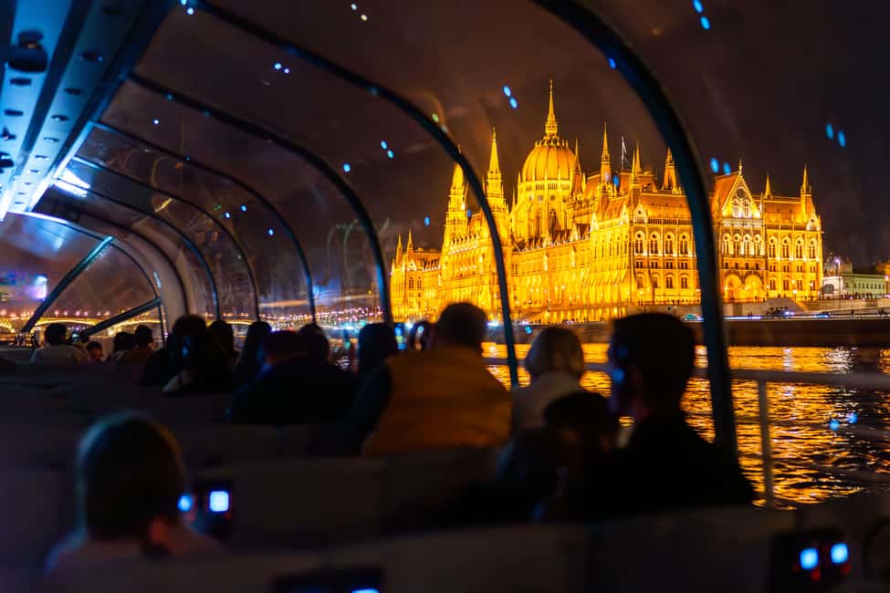 Budapest: 1-Hour Evening Sightseeing Cruise with Drink - Audio Guide That Actually Helps You Match What You See