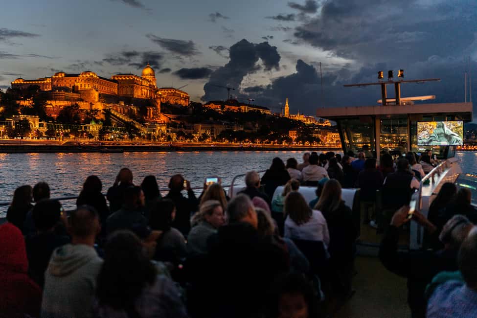 Budapest: 1-Hour Evening Sightseeing Cruise with Drink - Dock 7 to Onboard: Getting Started Without Stress