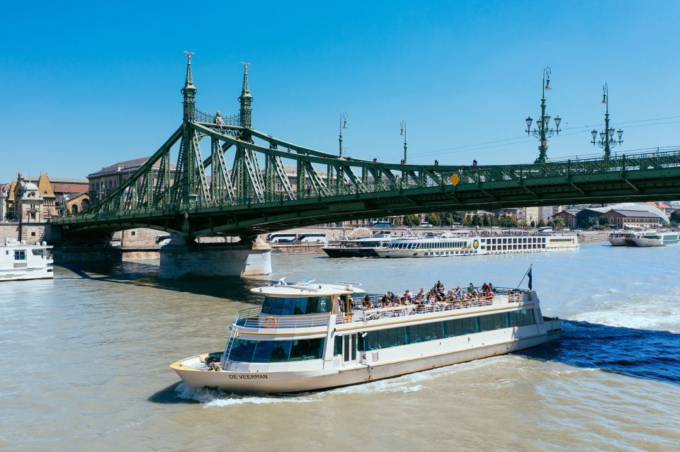 Budapest: 1-hour Sightseeing Danube River Cruise - Key things I’d zero in on