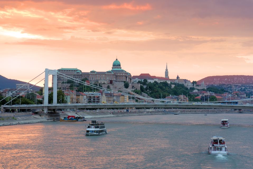 Budapest: 3-hour City Tour with Castle Walk + 1-hour Cruise - Key Things You’ll Notice on This 4-Hour Budapest Combo