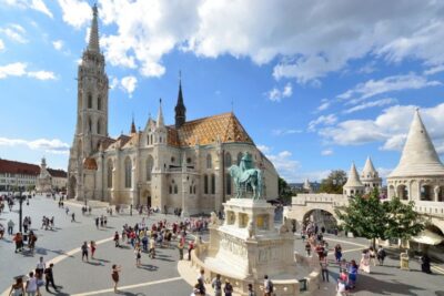 Budapest: 3-Hour Grand City Tour and Castle Walk - Starting Point and How to Avoid the First-Time Fumble