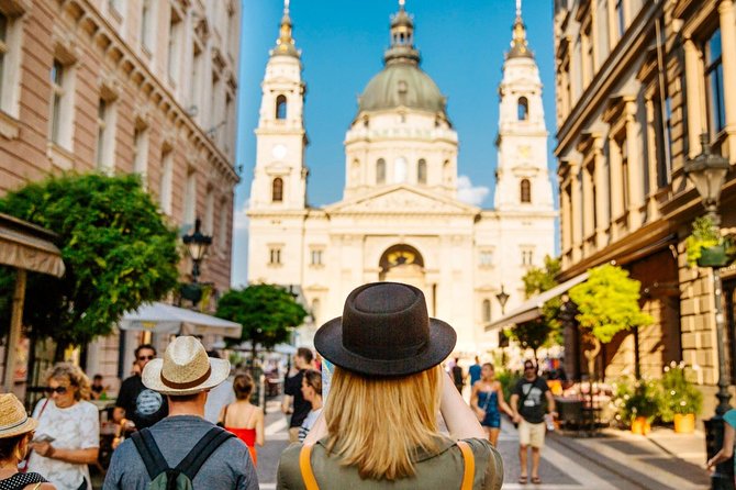 Budapest: 3-Hour Live-guided Bus Tour and 1-hour River Cruise - Danube River Cruise from MAHART Dock No. 6: Worth It, Tech Optional