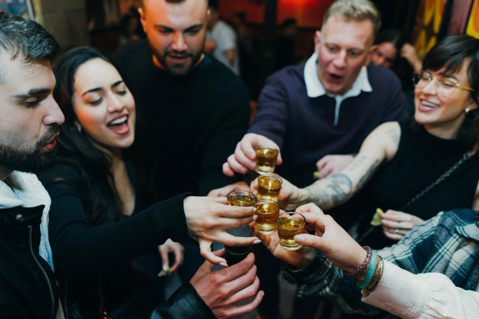 Budapest: Bar Crawl with a Local Guide - Füge Udvar Finish: Ending Back With Your Group, Not With Confusion