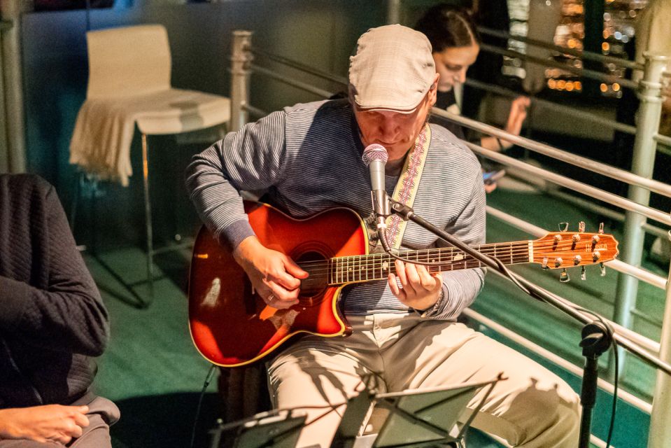 Budapest: Candlelit Dinner River Cruise with Live Music - Who should book this cruise, and who should skip it