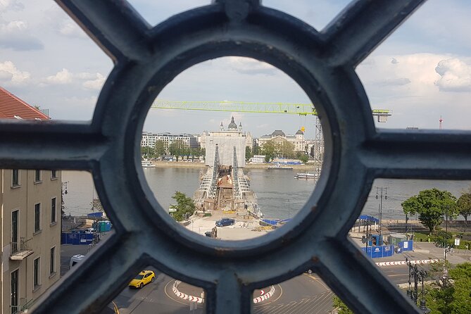 Budapest Castle District Walking Tour - Stop-by-Stop: From Batthyány Square to Matthias Church Without Extra Tickets
