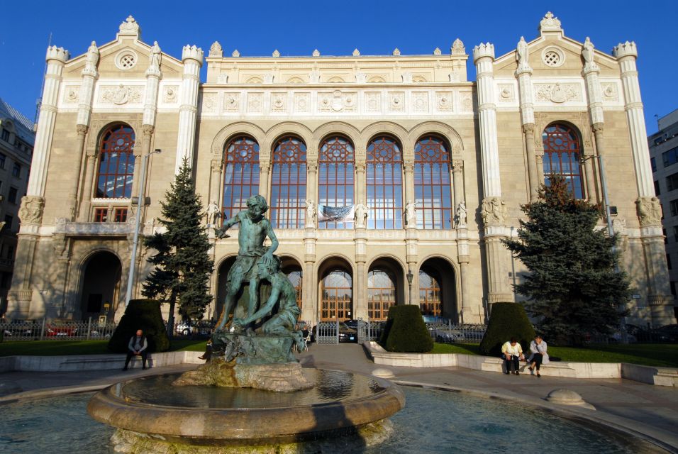 Budapest: City Discovery Tour - Guides, pace, and the moments that make it feel worth it