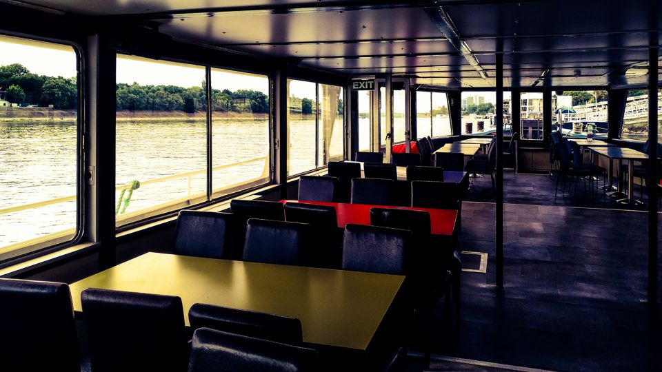 Budapest: City Highlights Cruise with Welcome Drink - Inside vs. Outside Deck: Choose Your Comfort, Then Make It Yours