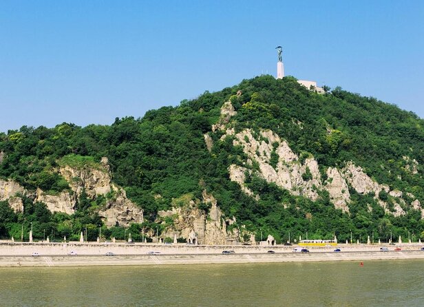 Budapest City Sightseeing Half-Day Tour - Key takeaways before you go