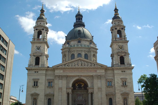 Budapest City Sightseeing Half-Day Tour - Castle District walk plus Matthias Church outside views