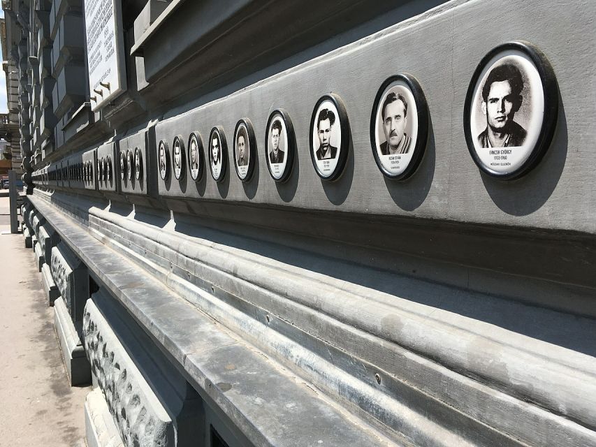 Budapest: Communist History Tour with House of Terror Option - How the guide makes the difference (and why small groups help)