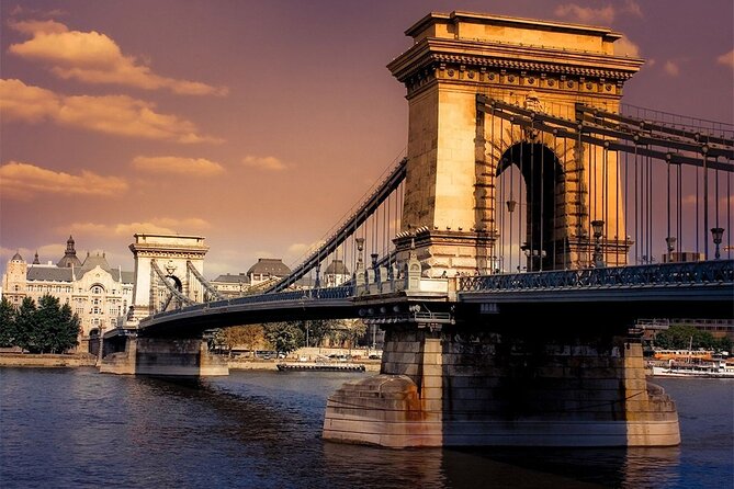 Budapest Danube 1 Hour Sunset or Night Cruise with Audio Guide - Gellért Hill and Liberty Bridge: Views Plus a Hint of Thermal Baths