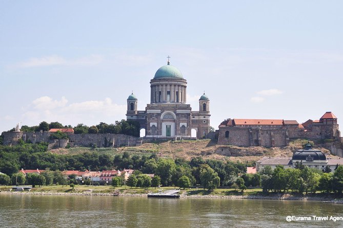 Budapest Danube Bend Full Day Tour with Lunch - The Danube return cruise: when the boat is included (and when it isn’t)