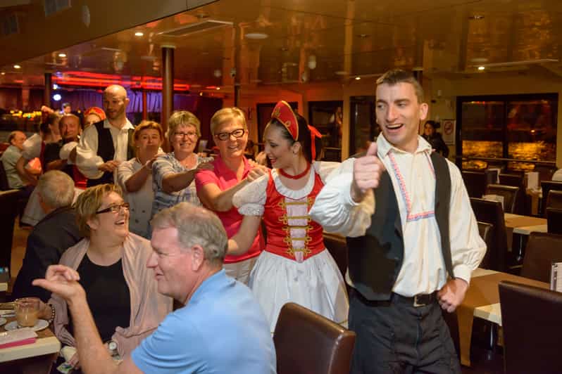 Budapest: Danube Cruise with Folk Dancing and Drinks - Live folk music and dancing: costumes, energy, and audience participation