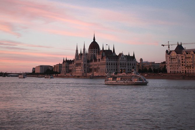 Budapest Danube River Candlelit Dinner Cruise with Live Music - Live music onboard: chilled, close-up, and mood-setting