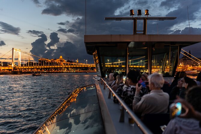 Budapest Danube River Sightseeing Night Cruise with Drink - Why a one-hour Danube cruise fits Budapest night plans