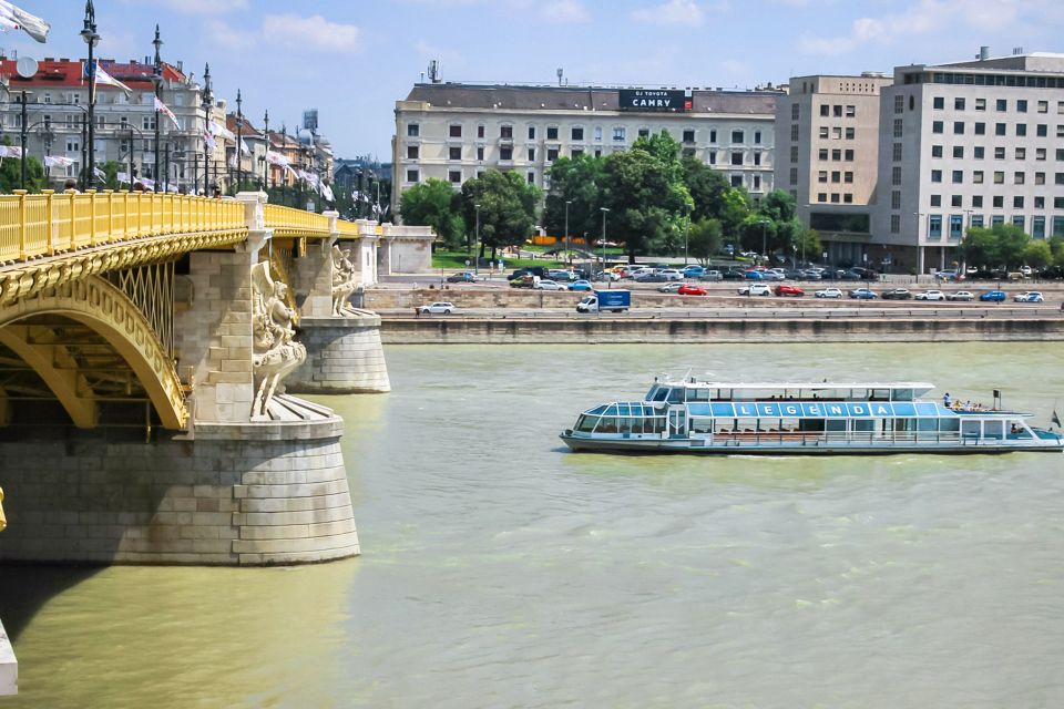 Budapest: Daytime Sightseeing Boat Cruise - What You’ll See: Chain Bridge, Parliament, Buda Castle, and the Bridges Between