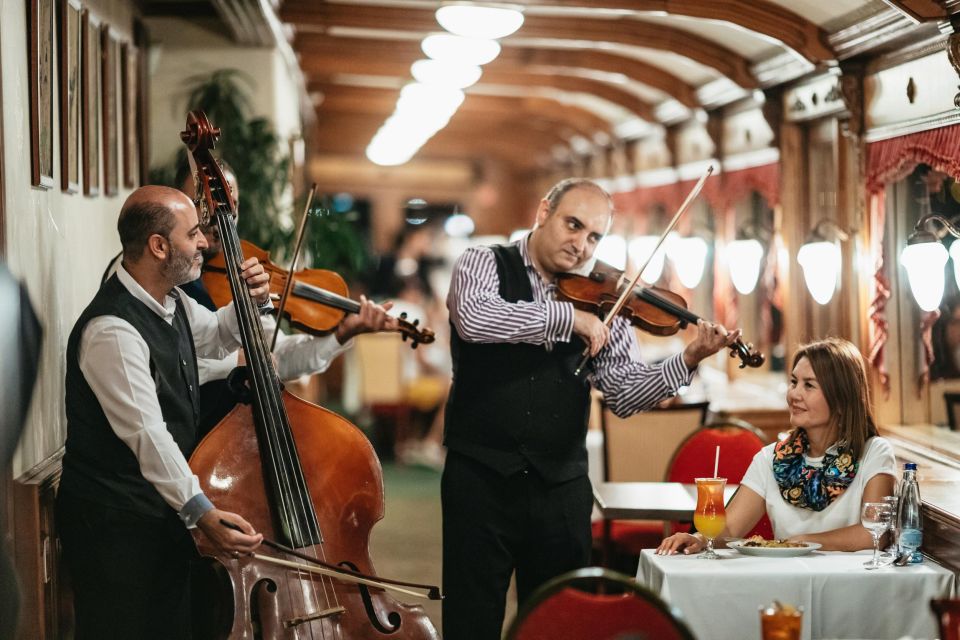 Budapest: Dinner Cruise with Live Music and Folk Dance Show - FAQ
