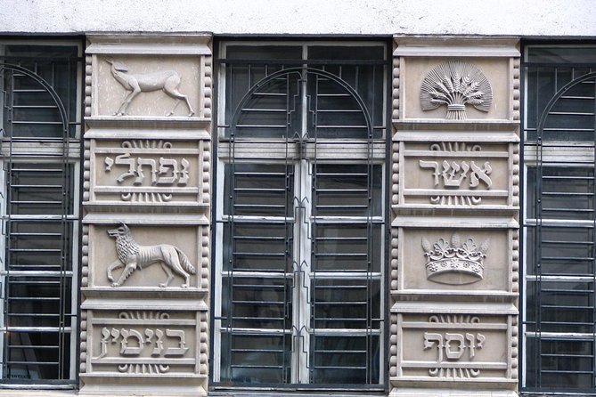 Budapest Dohany, Heroes', Rumbach synagogues & Jewish Ghetto Tour - Dob Street and Kazinczy Street: Orthodox life and Secession architecture (with a ticket caveat)