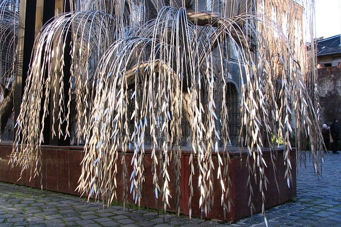 Budapest Dohany Synagogue & Hungarian Jewish Museum & free extras - Stop 3: Hungarian Jewish Museum access on your own time