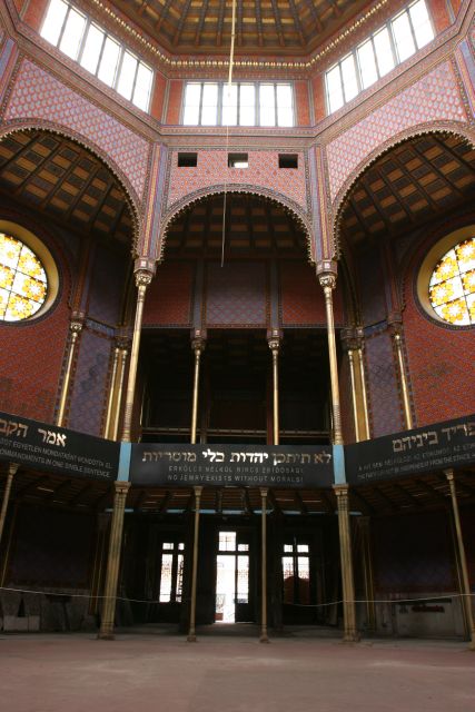 Budapest Grand Half-Day Jewish Heritage Tour - Dohány Synagogue: more than a big building