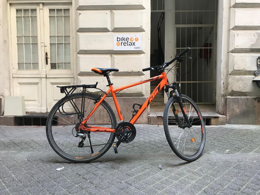 Budapest: Historic Downtown Bicycle Ride with Scenic Views - Crossing the Chain Bridge: the shift from Pest to Buda feels real