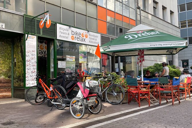Budapest: Historic Downtown ride on E-Bicycles Buda & Pest - Starting at Bike & Relax on Madách Imre út: the part that sets your day up