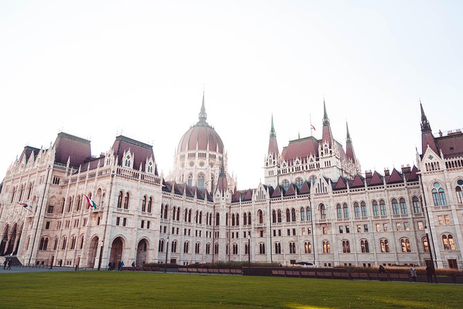 Budapest Historical Sightseeing - Free Walking Tour - Why this 2.5-hour walk helps Budapest click