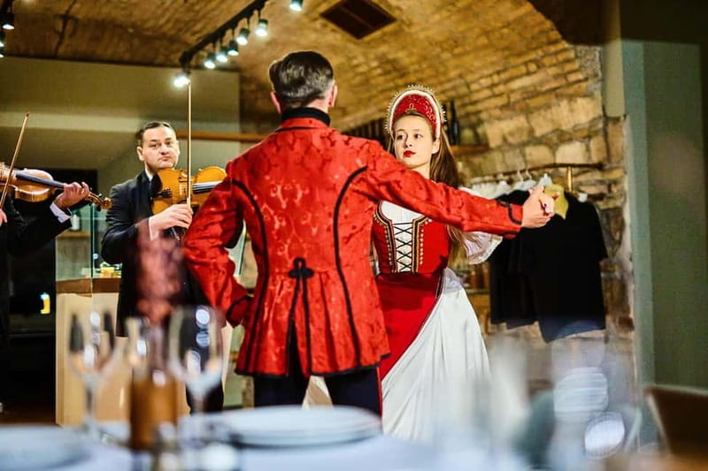 Budapest: Hungarian Folk Dance & Concert with Dinner Option - Timing breakdown: what happens from arrival to finale