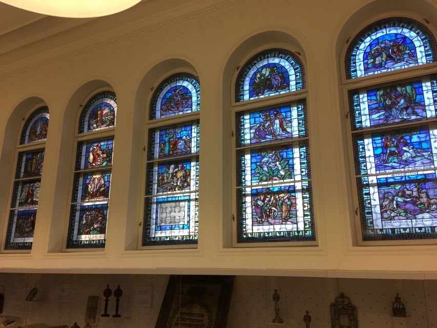Budapest: Jewish Heritage Guided Tour with Synagogue Ticket - Rumbach Street Synagogue and the Moorish Revival effect (longer option)