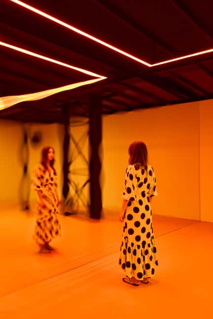 Budapest: Light Art Museum - Immersive New Media Experience - Air-Lock Dome and the Sphere: Photo Moments That Feel Physical