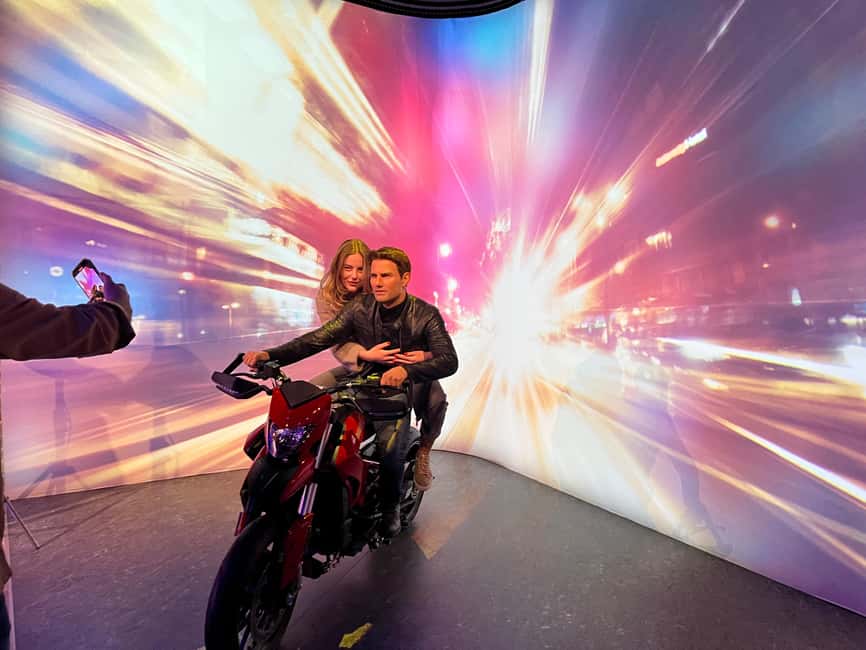 Budapest: Madame Tussauds Entry Ticket - The Interactive “Do This” Rooms That Make Photos Fun