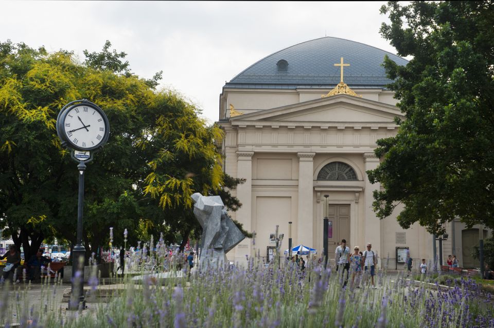 Budapest: Multilingual Highlights Tour - Key things you’ll notice on this Budapest highlights tour
