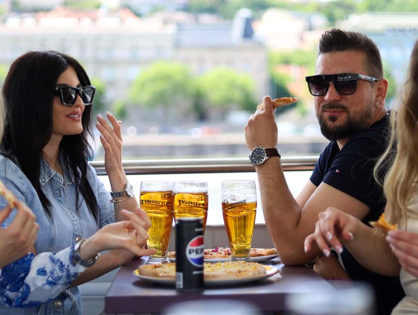 Budapest: Pizza Cruise - Pizza and Drink: What It Feels Like in Real Life