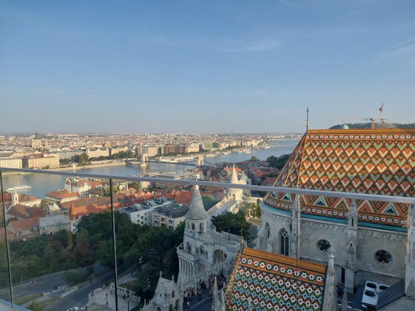 Budapest: Private City Tour with Local Guide - Chain Bridge and Basilica: two icons that anchor your river views