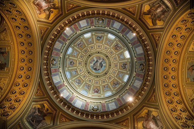 Budapest: Saint Stephen's Basilica Tour - Where You Meet: Szent István tér 2 and Getting Oriented Fast
