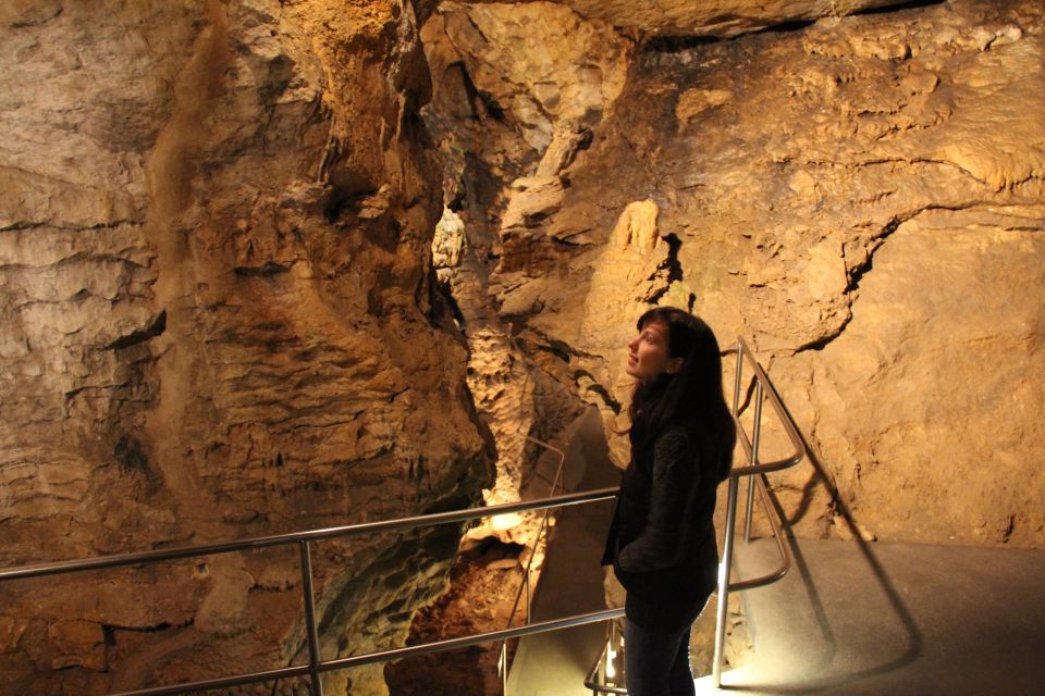 Budapest: Semlő-hegyi & Pál-völgyi Caves Guided Walking Tour - What to Bring (and What to Skip) for a Safer, Happier Tour