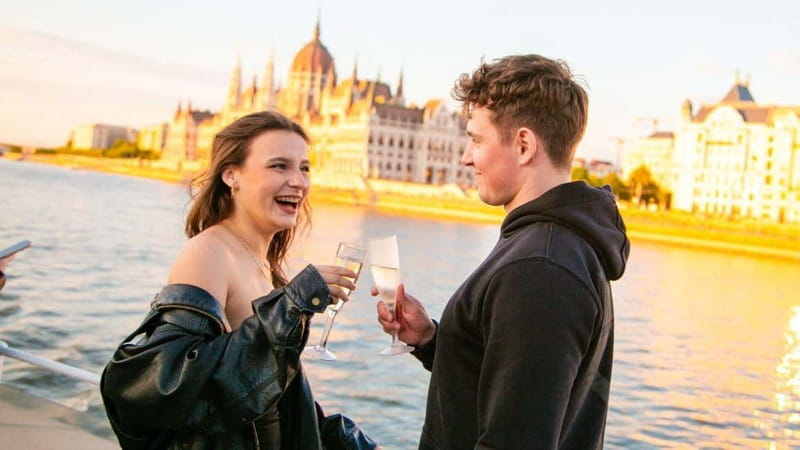 Budapest: Sip and Sail River Cruise with Unlimited Prosecco - Getting Oriented at Akadémia Dock 2 (and Why Arrival Time Matters)