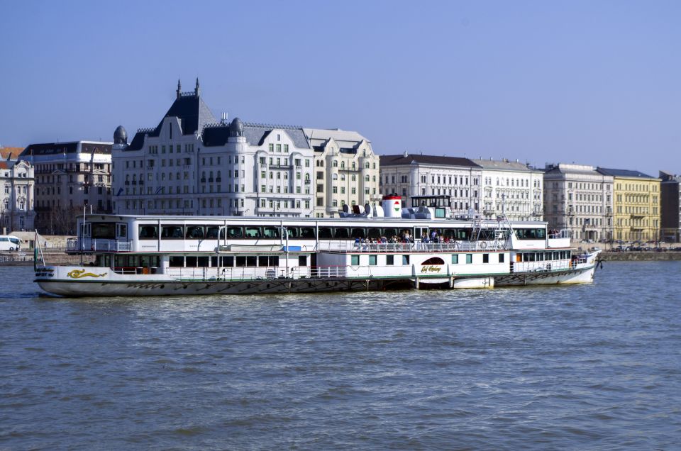 Budapest: Summer Brunch & Cruise with Prosecco or Cake - Practical Considerations That Can Change Your Experience