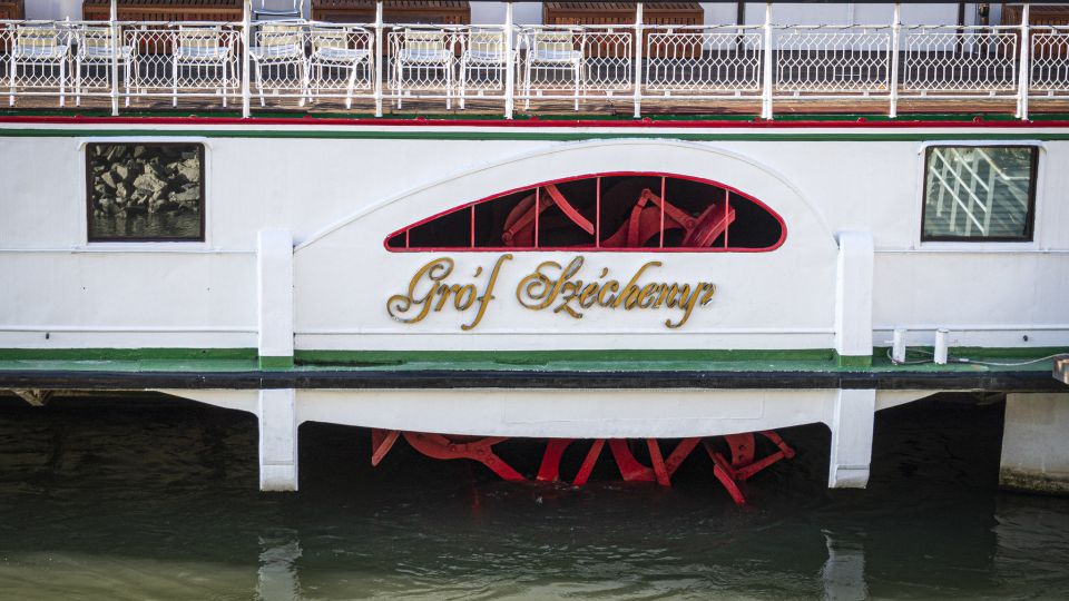 Budapest: Summer Brunch & Cruise with Prosecco or Cake - Food Timing: Don’t Miss the Best Part of Brunch