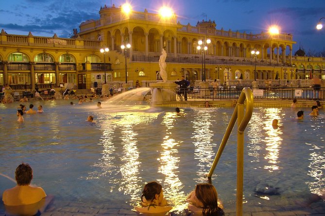 Budapest Széchenyi Spa with Danube Cruise and Optional Dinner - Price and logistics: when this package is a steal