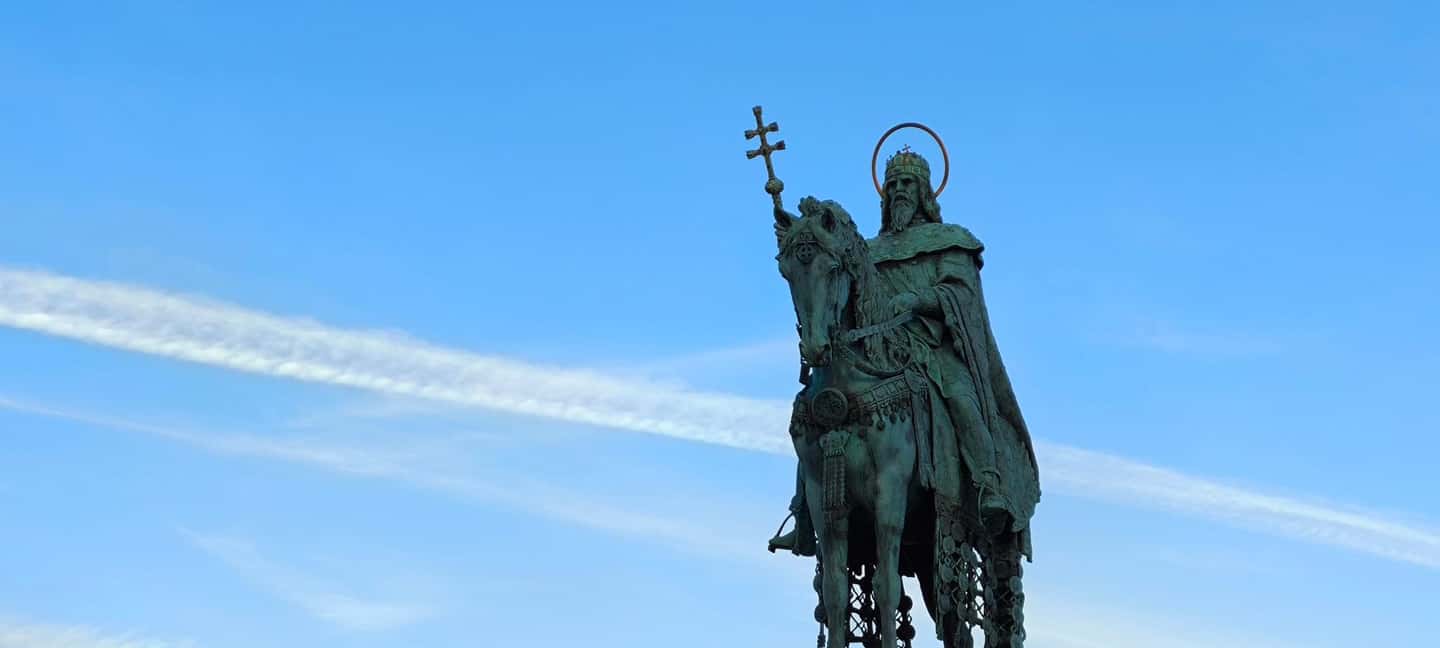 Budapest: Walking Tour in the Buda Castle District - What makes the guidance stand out: Zsuzsanna and story-driven context