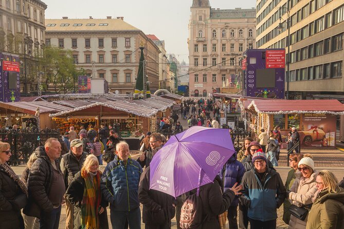 Budapest walking tour: Parliament and Shoes Memorial - Starting at St. Stephen’s Basilica: why the tour begins here