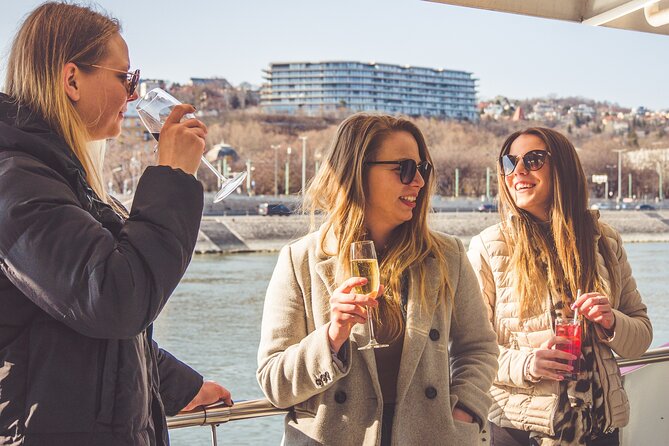 Cocktail Cruise and City Views on the Danube in Budapest - Margaret Bridge, Elisabeth Bridge area, and Gellért Hill views