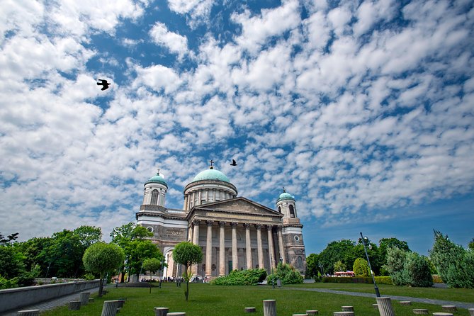 Danube Bend: Day trip from Budapest - The river cruise back to Budapest: when it’s included and how to plan for it