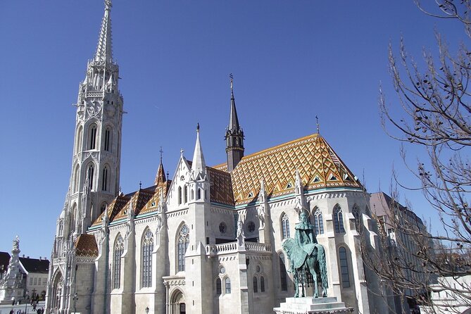 Essential Walking Tour - Stop 1: St. Stephen’s Basilica (Szent Istvan Bazilika) inside or out