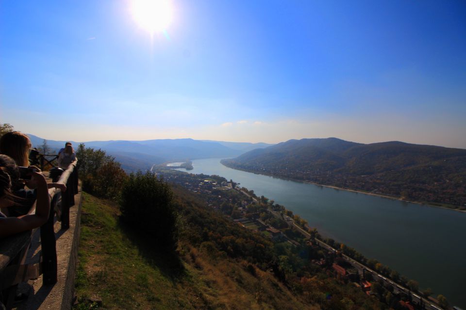 From Budapest: Danube Bend & Szentendre Tour with Lunch - Key things that make this trip work