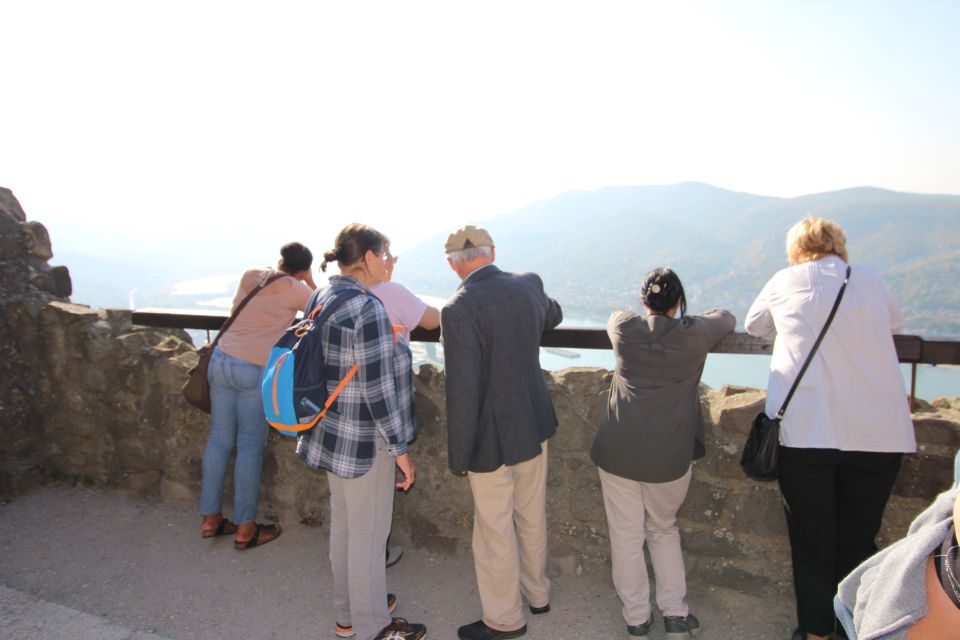 From Budapest: Danube Bend & Szentendre Tour with Lunch - The 9.5-hour flow: when the day feels fast vs calm